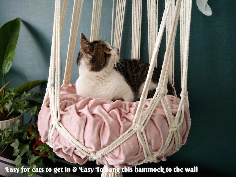 ComfyCats Suspended Siestas - Macrame Cat Rest Bed - KnittsKnotts