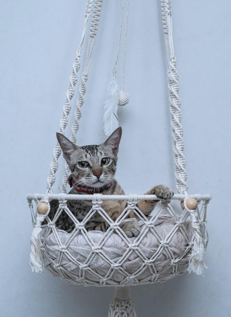 Cat Pleasure waves - Macrame Cat Hammock - KnittsKnotts