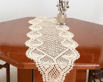 Table runner farmhouse - KnittsKnotts